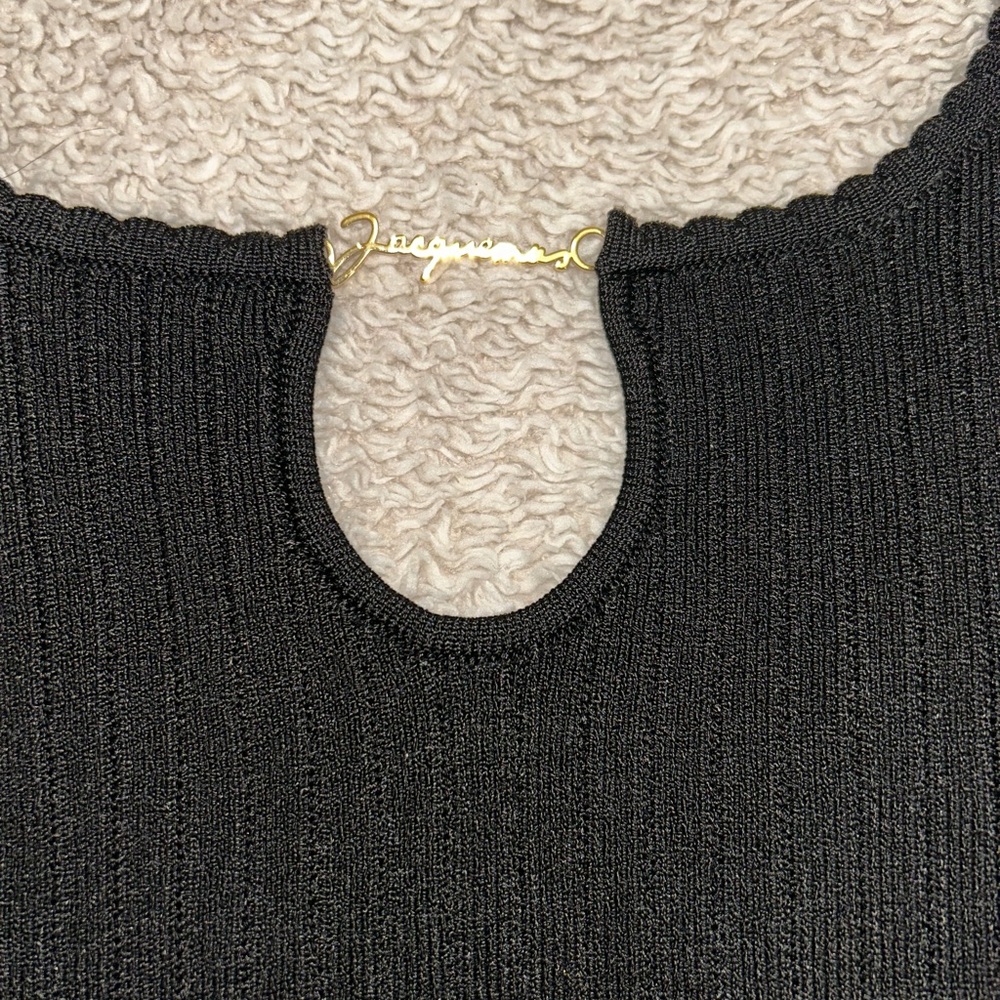 Elegant Black Sleeveless Dress - Picture 6 of 9
